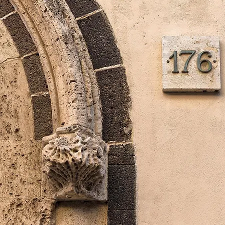 Apartment Varo *