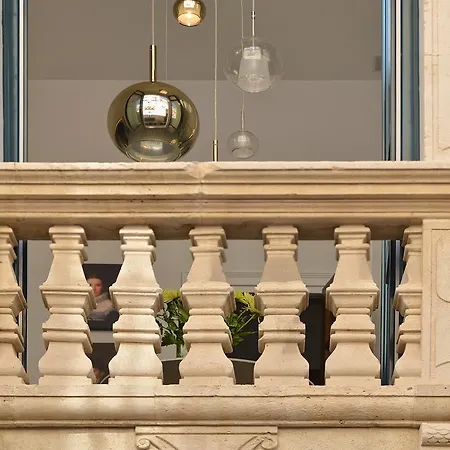 Varo Apartment